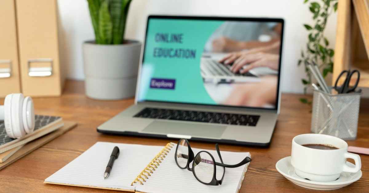 WordPress Student-Centric Theme Development